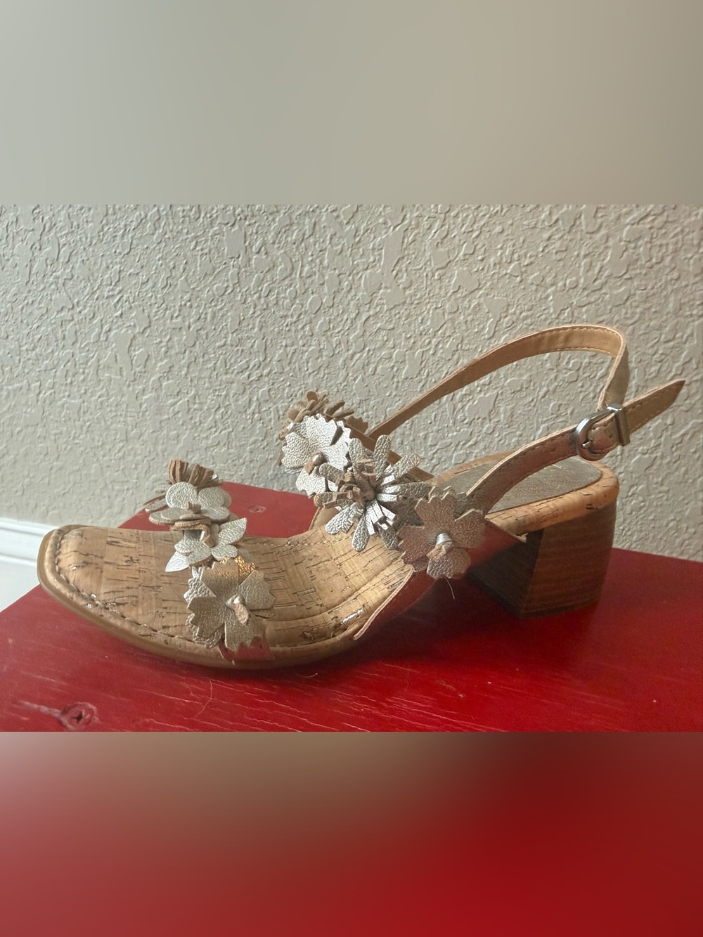 NWT Born Tan and Gold Floral Cork Block Heel Sandals